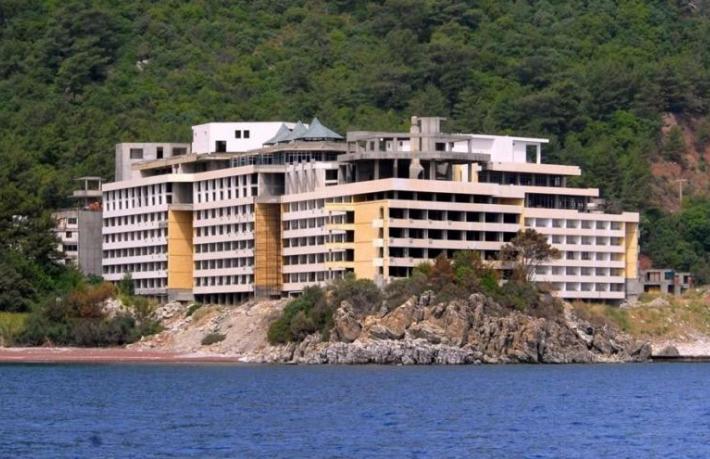 Marmaris'teki o otel 30 yıldır neden tamamlanmadı?