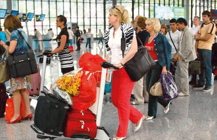 Turist rekoru 3'üncü havalimanını getirdi