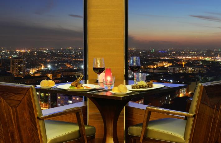 Titanic Hotels'ten Sevgililer Günü alternatifleri