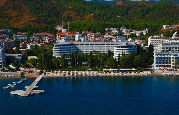 Şahenk Marmaris'teki otelini turizm devine satıyor