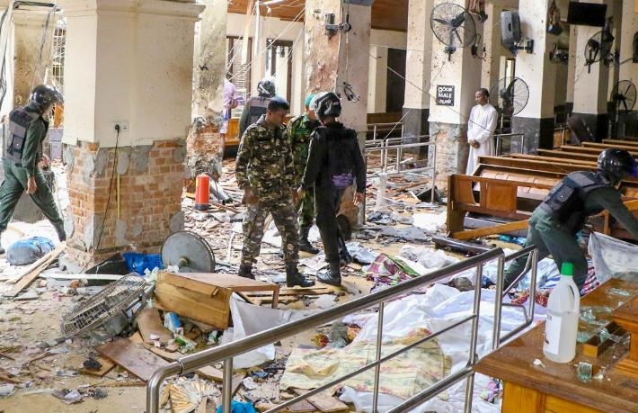 Sri Lanka'da üç otel ve üç kilisede patlama