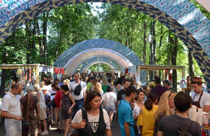 Turizmcilerden Moskova’daki Türkiye Festivali’ne tam destek