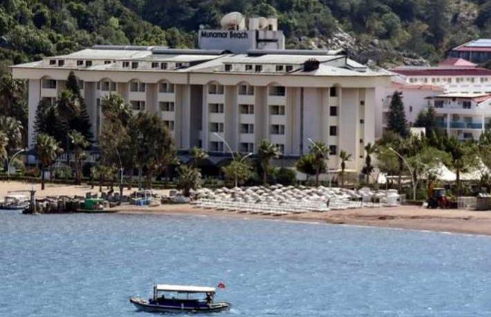 Katar Şeyhi'nin Marmaris'teki oteli kaderine terk edildi