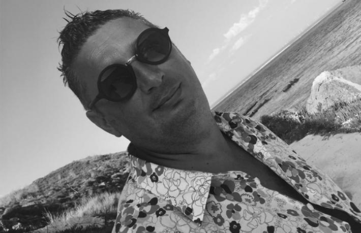 Genç turizmci kalbine yenildi