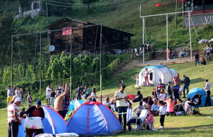 Ayder’i lunaparka çevirdiler