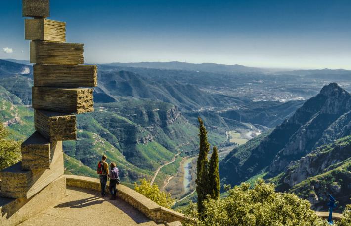 Dünyanın en az nüfuslu 10 turizm ülkesi