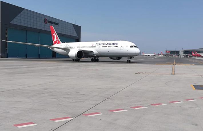 Üçüncü "rüya uçak" İstanbul'da