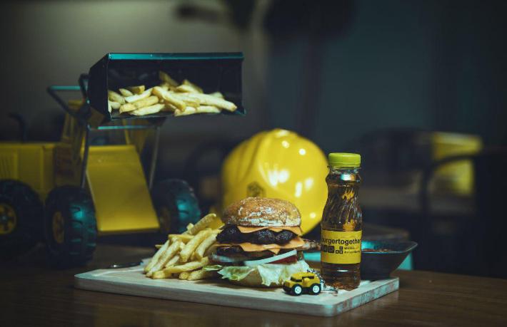 Ünlü otel markası burgerci oldu