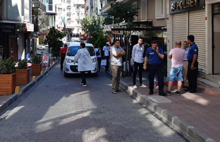 Otel sahibi kendi otelinde öldürüldü