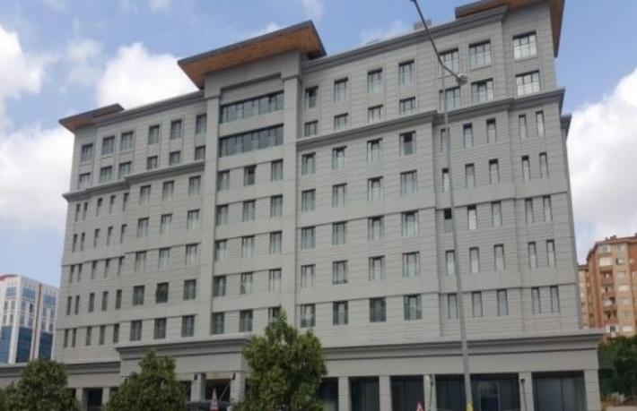 Aynı binada iki farklı otel