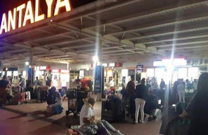 Thomas Cook'un turistleri Türkiye'de mahsur kaldı