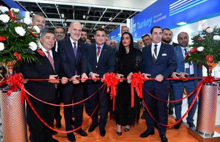 Dubai otellerine tam pansiyon yatırım