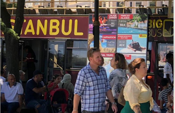 Sultanahmet meydanında seyyar acente
