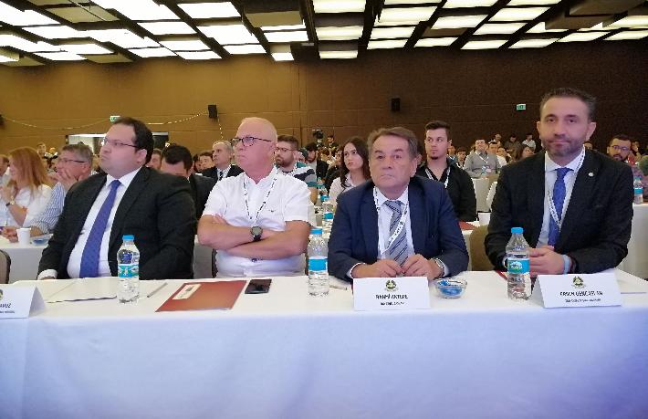 Turizm kenti Antalya'nın bilişimde atması gereken adımlar