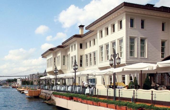 Les Ottomans Hotel'e şok yasak