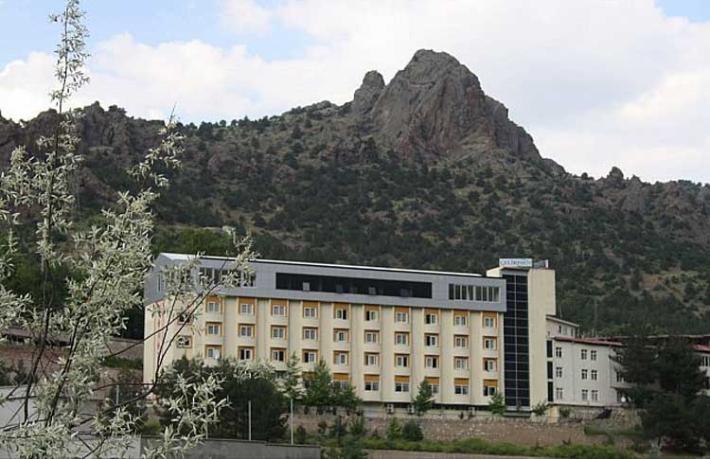 Çelikhan Otel'e yine talip çıkmadı