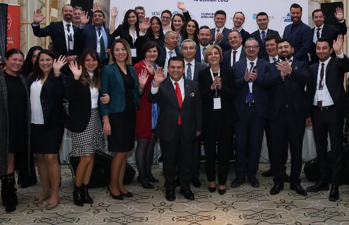 Azerbaycan turizm pazarı 1 milyona koşuyor