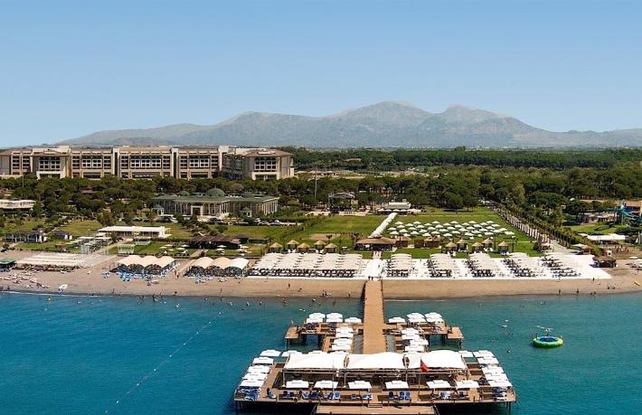 Regnum butik otele yönelecek