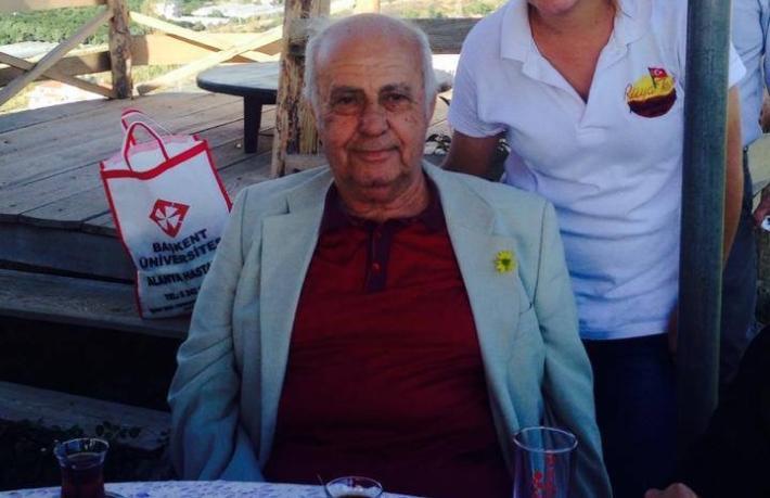 Turizmin efsanesi Tanju Öge hayatını kaybetti
