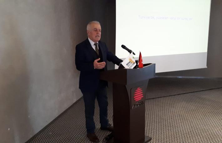 Gelin Antalya’yı Dünya’nın En Kadın Dostu Kenti yapalım