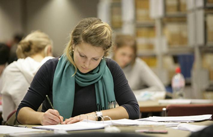 Öğrenciler sınava Antalya otellerinde hazırlanıyor