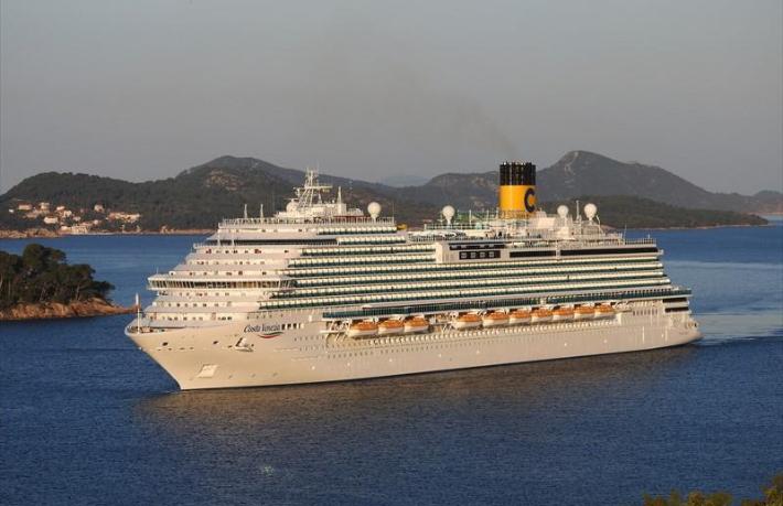 Corona virüsü korkusu dev kruvaziyeri boşalttırdı