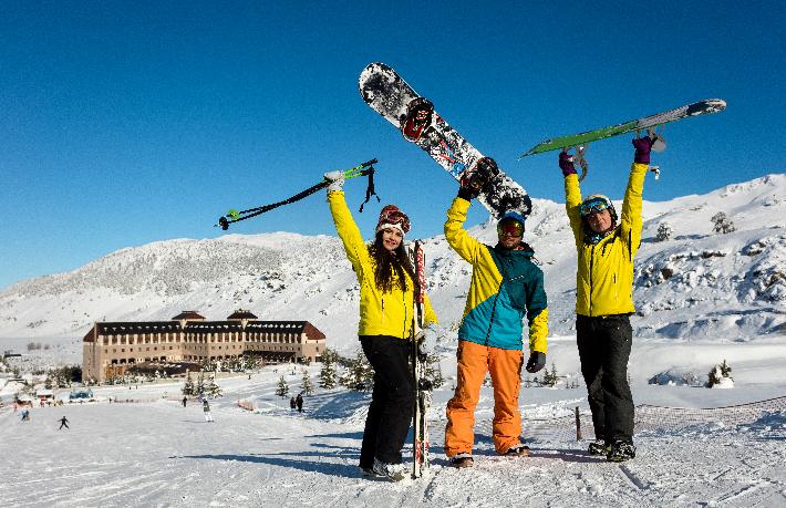 Sirene Davras’ta kayak keyfi devam ediyor