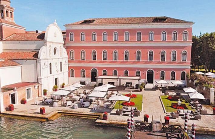 Milyon Dolarlık otel virüs engeline takıldı