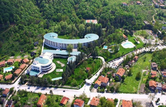 Sapanca’nın 5 yıldızlı 2 oteli kapanıyor
