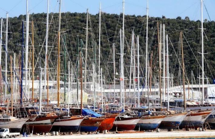 Bodrum’da üç bin yat denize hasret