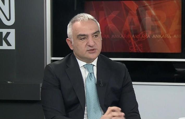 Bakan Ersoy: Sezon açılışı mayıs sonuna ertelendi