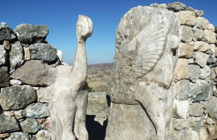 Koronalı günlerde, antik dönemden bir salgın hikayesi