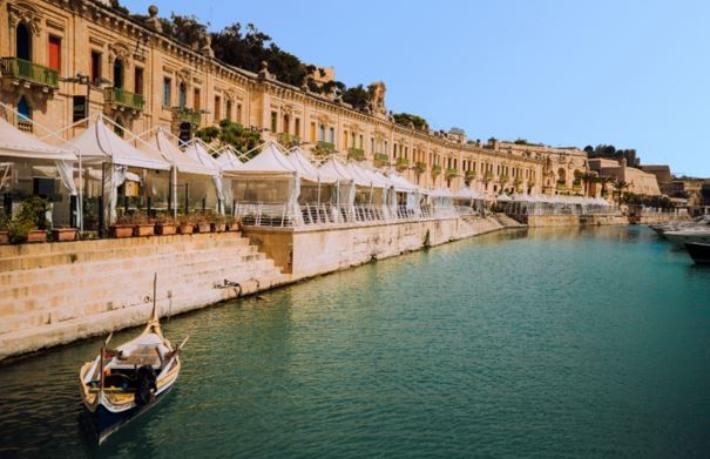 Malta seyahat yasaklarını genişletti