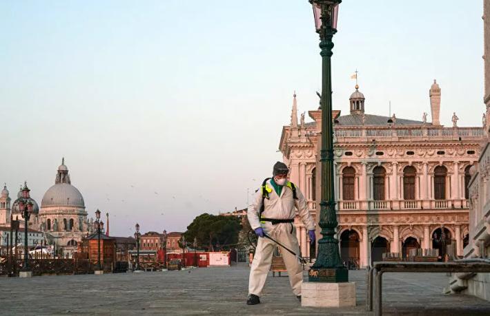 İtalya bu yıl ülkeye turist almayacak