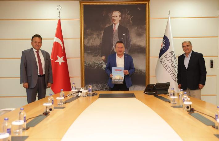 Başkan Böcek: Turizmi ayağa kaldıracağız