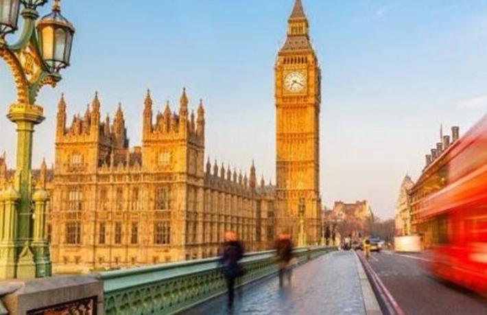 İngiltere vizesi başvuruları yeniden başlıyor