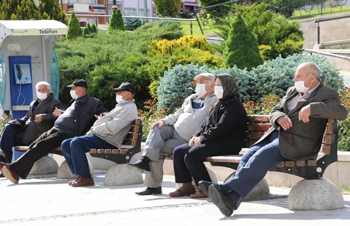 65 yaş üstüne tatil izni çıktı