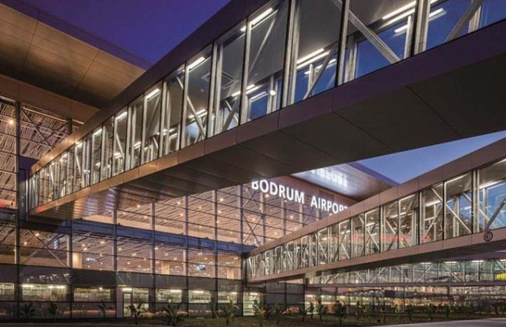 Bodrum'a sezonun ilk Alman turistleri geldi