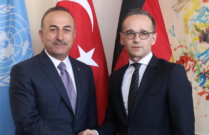 Çavuşoğlu Almanya'da: Turistleri ağırlamaya hazırız