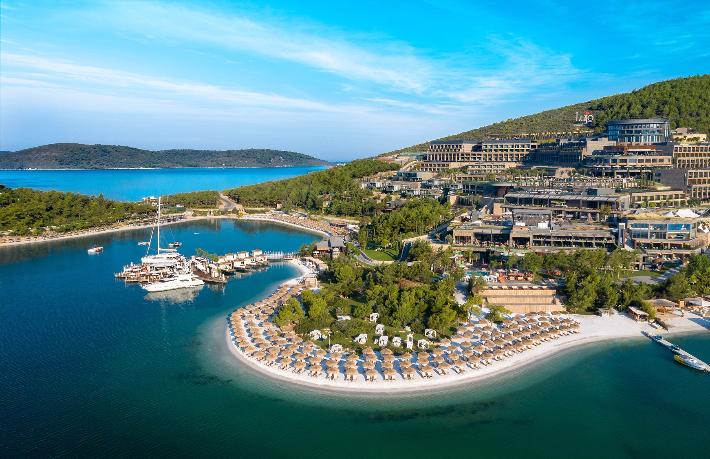 Lujo Hotel Pina Yarımadası'nı kiraladı