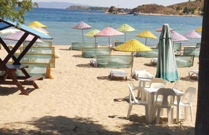 Muhtar halka açık plajı kiraladı, halk isyan etti