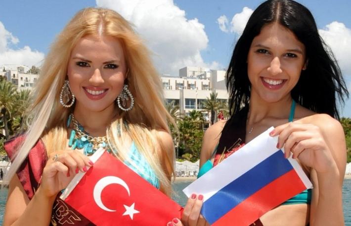 Rus turistlerden 'Sınırları açın' baskısı