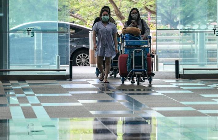 Singapur, yabancı turiste elektronik bileklik takacak