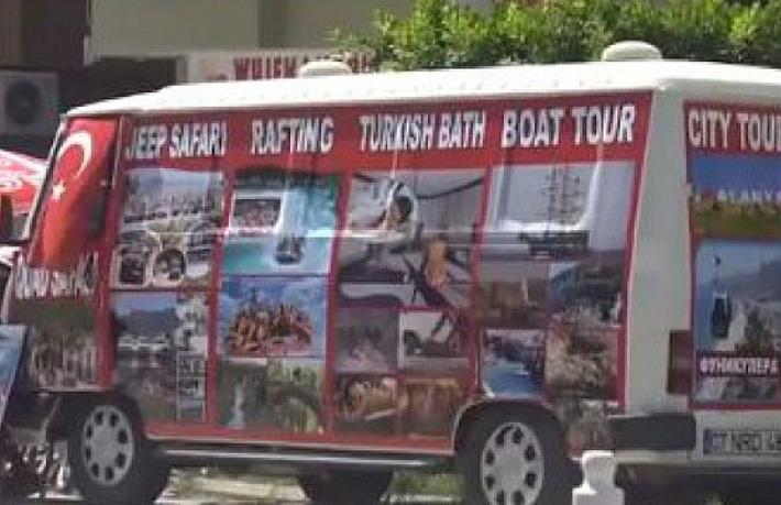 Minibüs içinde sokak acenteciliği