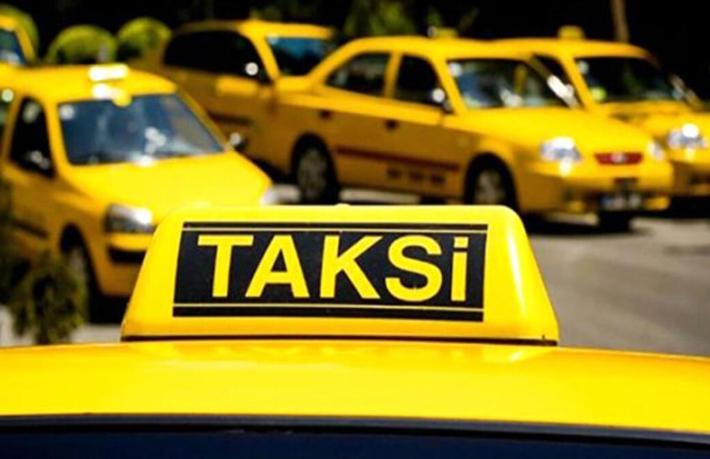 Taksici turistin 500 Dolar'ını çaldı