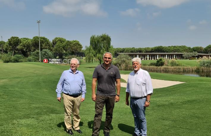 Ersoy: Alman futbol takımlarını Türkiye’ye bekliyoruz