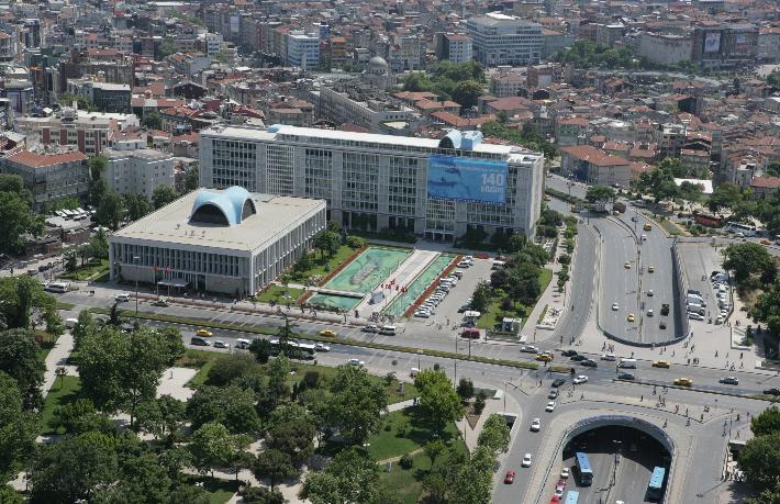 İstanbul Büyükşehir Belediyesi'nden satılık turizm arazisi