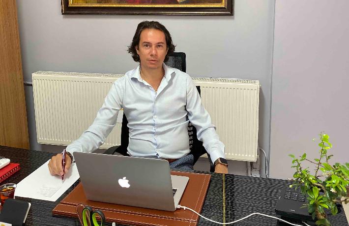 Turizmci Cem Aksoy, medikal sektörüne transfer oldu