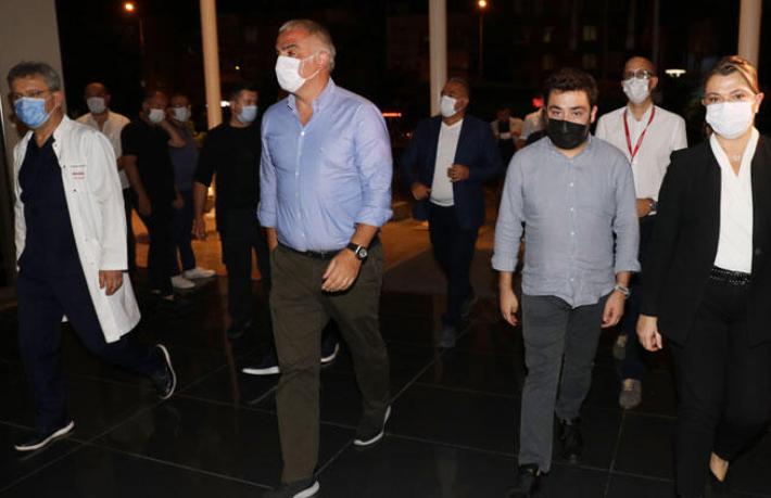 Bakan Ersoy, Muhittin Böcek’in son durumunu açıkladı