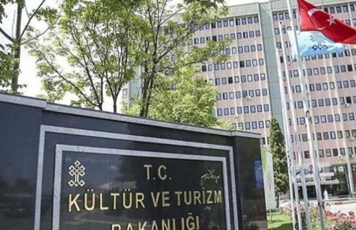 Acentelerin Bakanlık önündeki eylemine valilik engeli